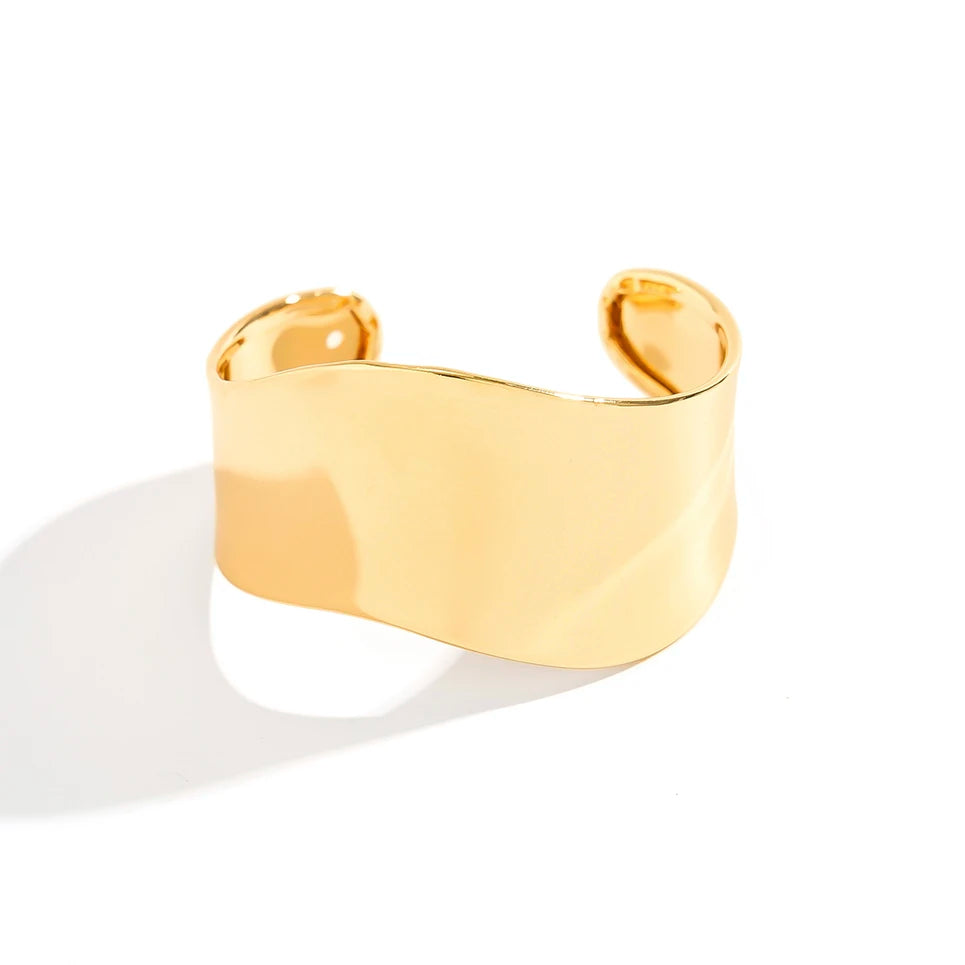 ItsYara Pharaonic Twisted Bracelet