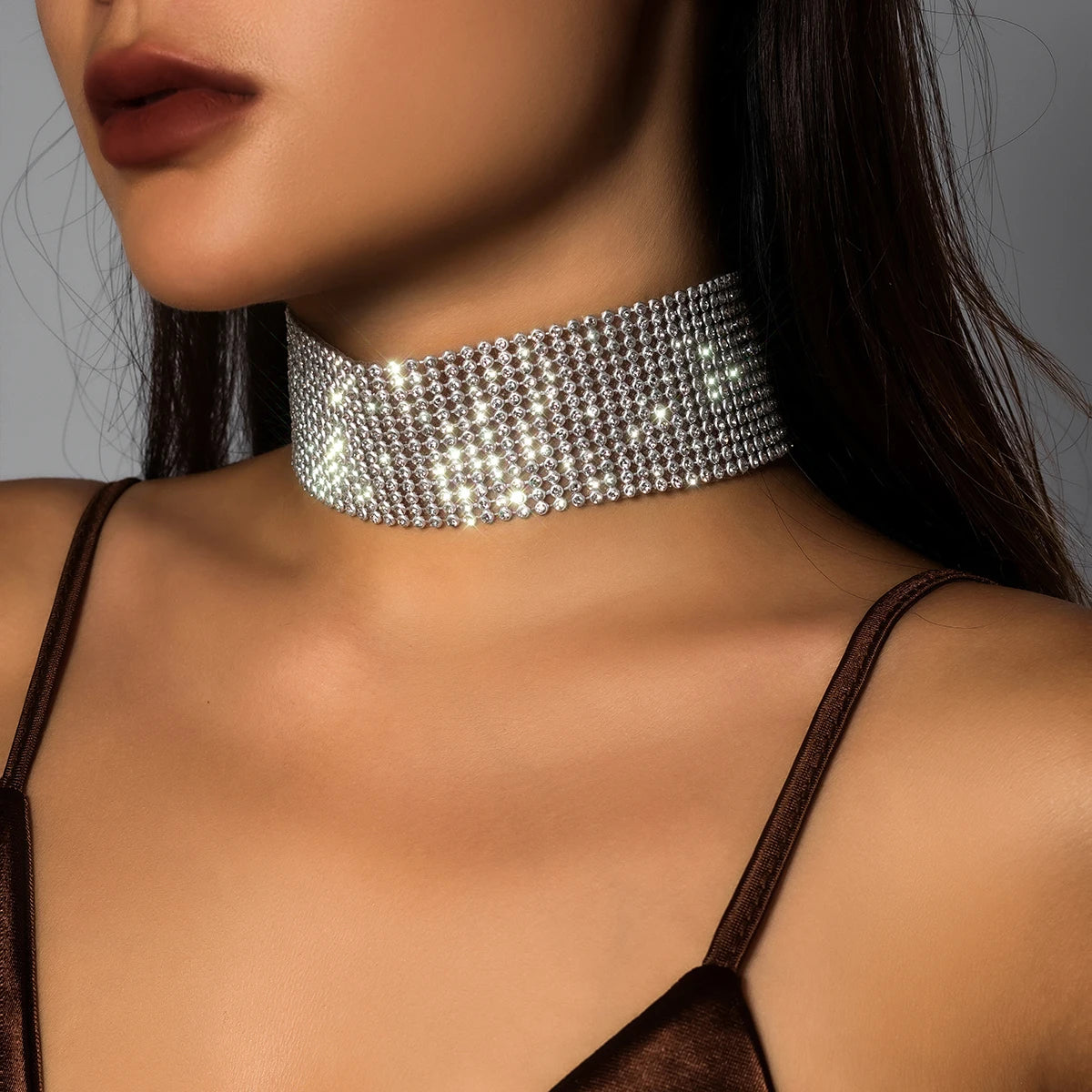 ItsYara Rhinestone Choker