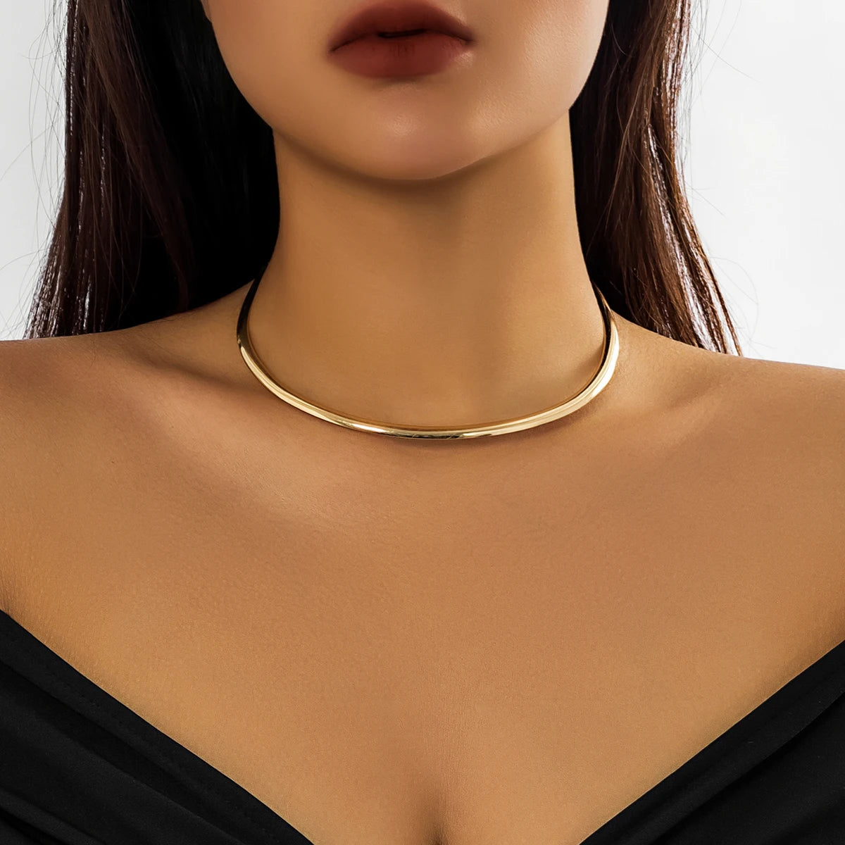 ItsYara Pharaonic Round Collar Choker