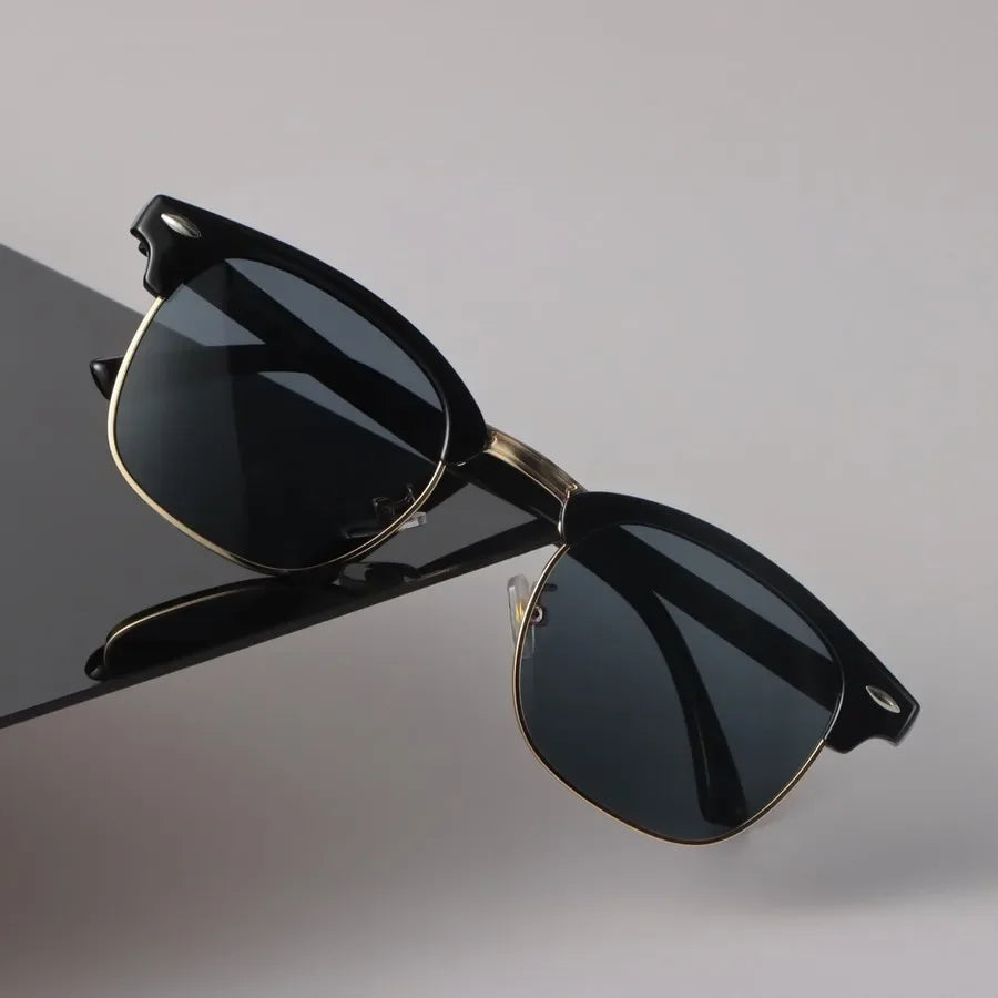Reflect personality – Sunglass