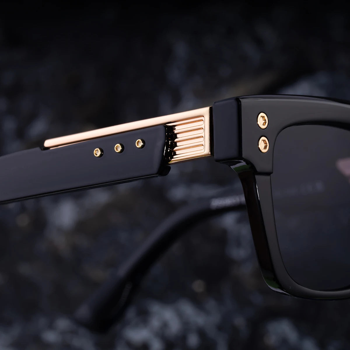 To be Seen - Sunglass
