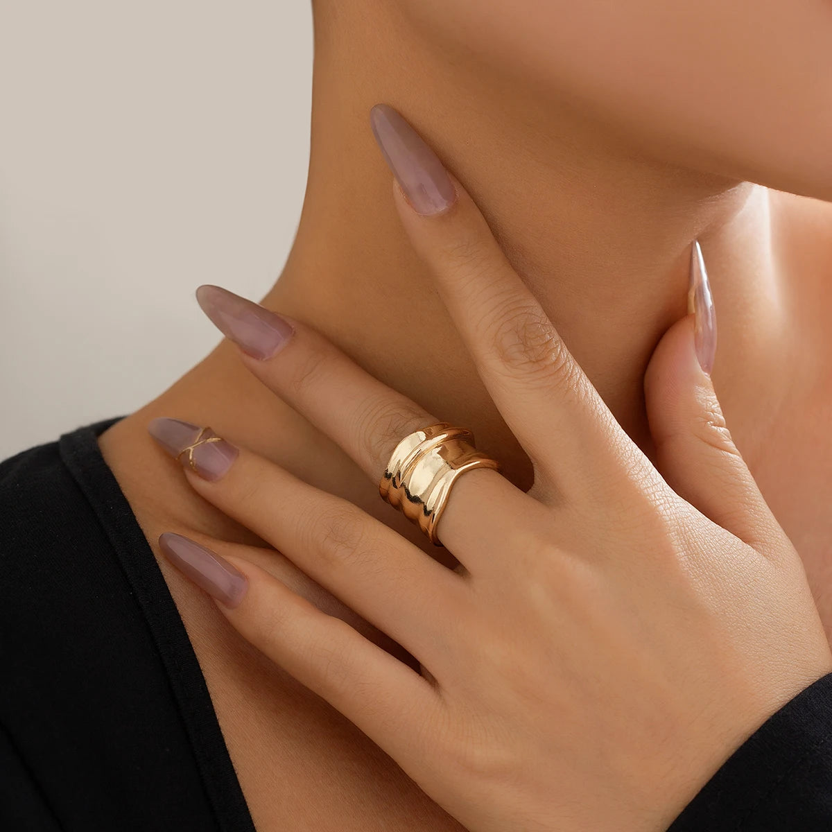 ItsYara Pharaonic Pleated Style Ring