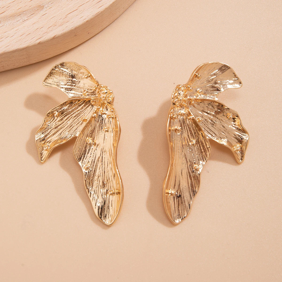 ItsYara Pharaonic Half Flower Earrings