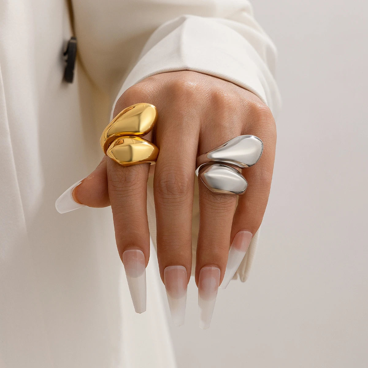 ItsYara Pharaonic Chubby Ring