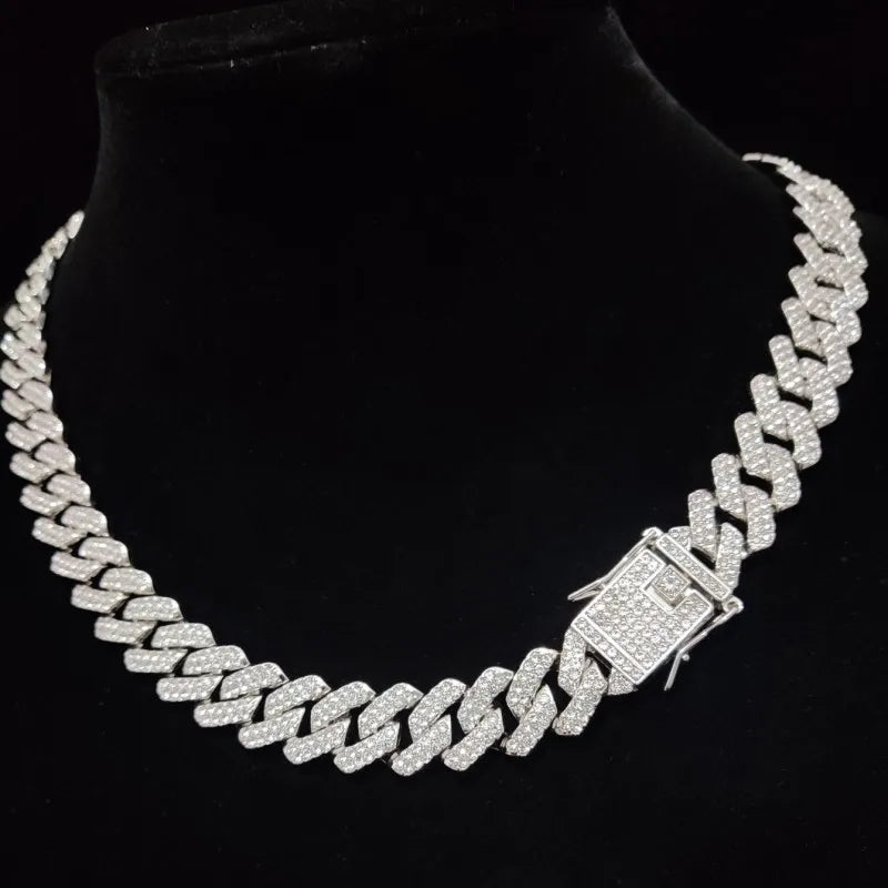 ItsYara Cuban Chain Iced Out Bling Necklace