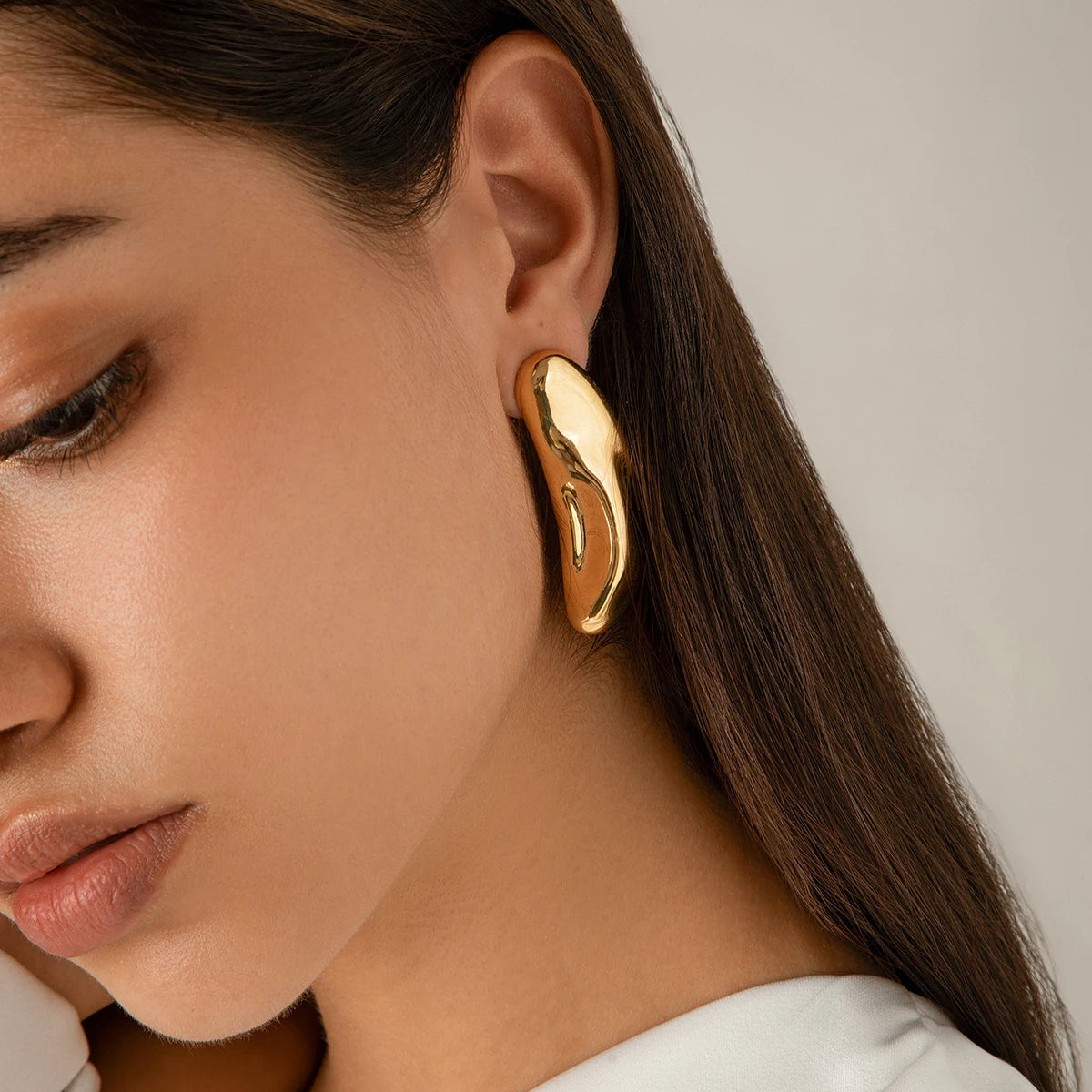 ItsYara Pharaonic Glossy Earrings