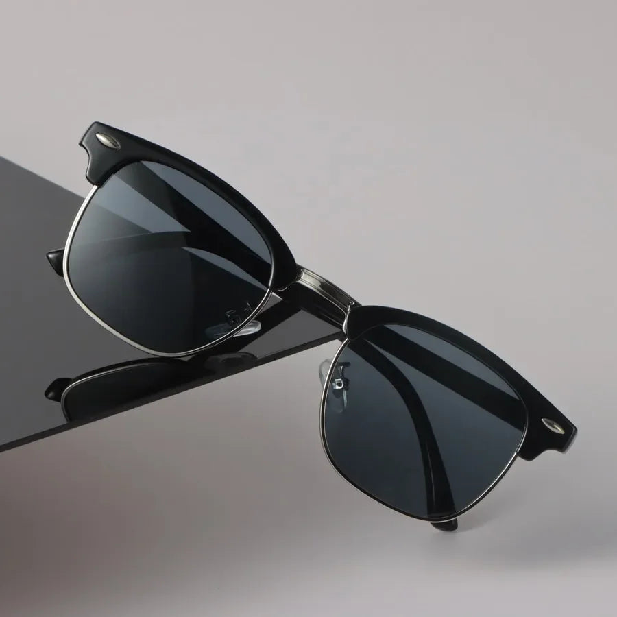 Reflect personality – Sunglass