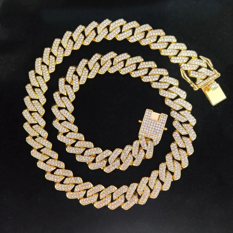 ItsYara Cuban Chain Iced Out Bling Necklace